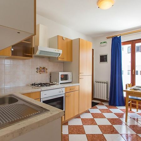Apartments Ava ポレッチ エクステリア 写真